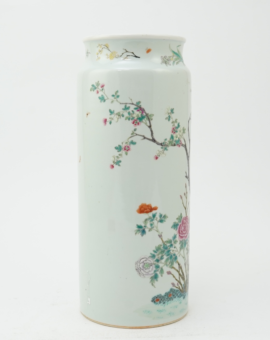 A Chinese famille rose ‘pheasant’ sleeve vase, 19th century